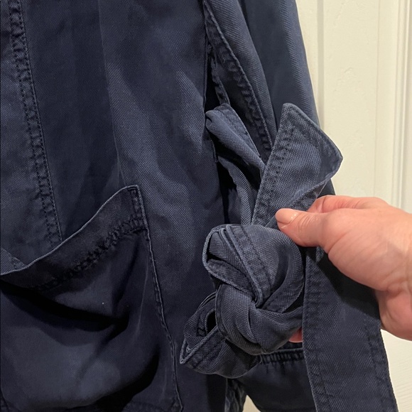 GAP Navy Utility Jacket - Picture 4 of 9